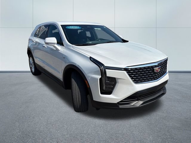 Used 2024 Cadillac XT4 Luxury AWD/4WD image 5