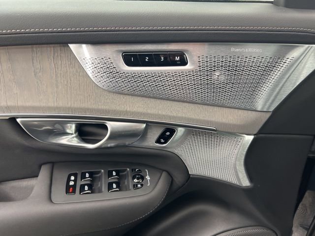 New 2026 Volvo XC90 B6 Ultra w/ Lounge Package image 19