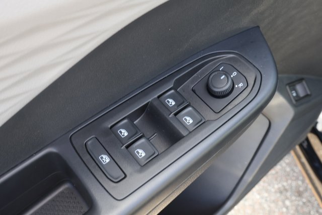 Certified 2023 Volkswagen Taos S image 11