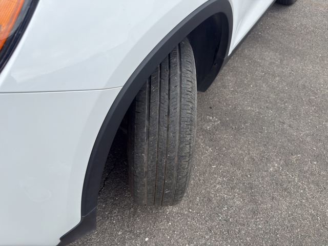 Used 2022 Chevrolet Trax LS w/ Tint and Cruise Package AWD/4WD image 26