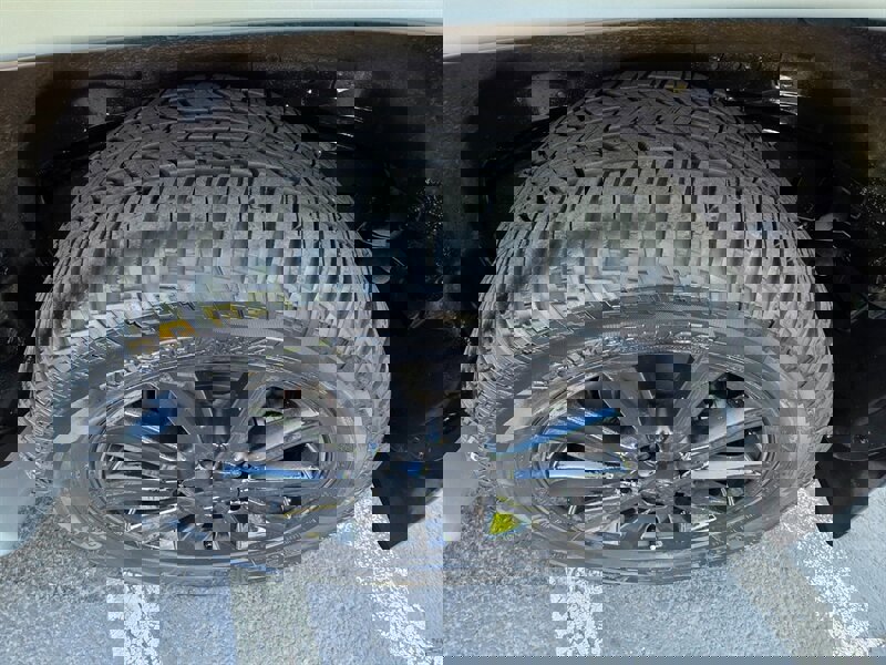 Used 2009 Lexus LX 570 4WD image 48