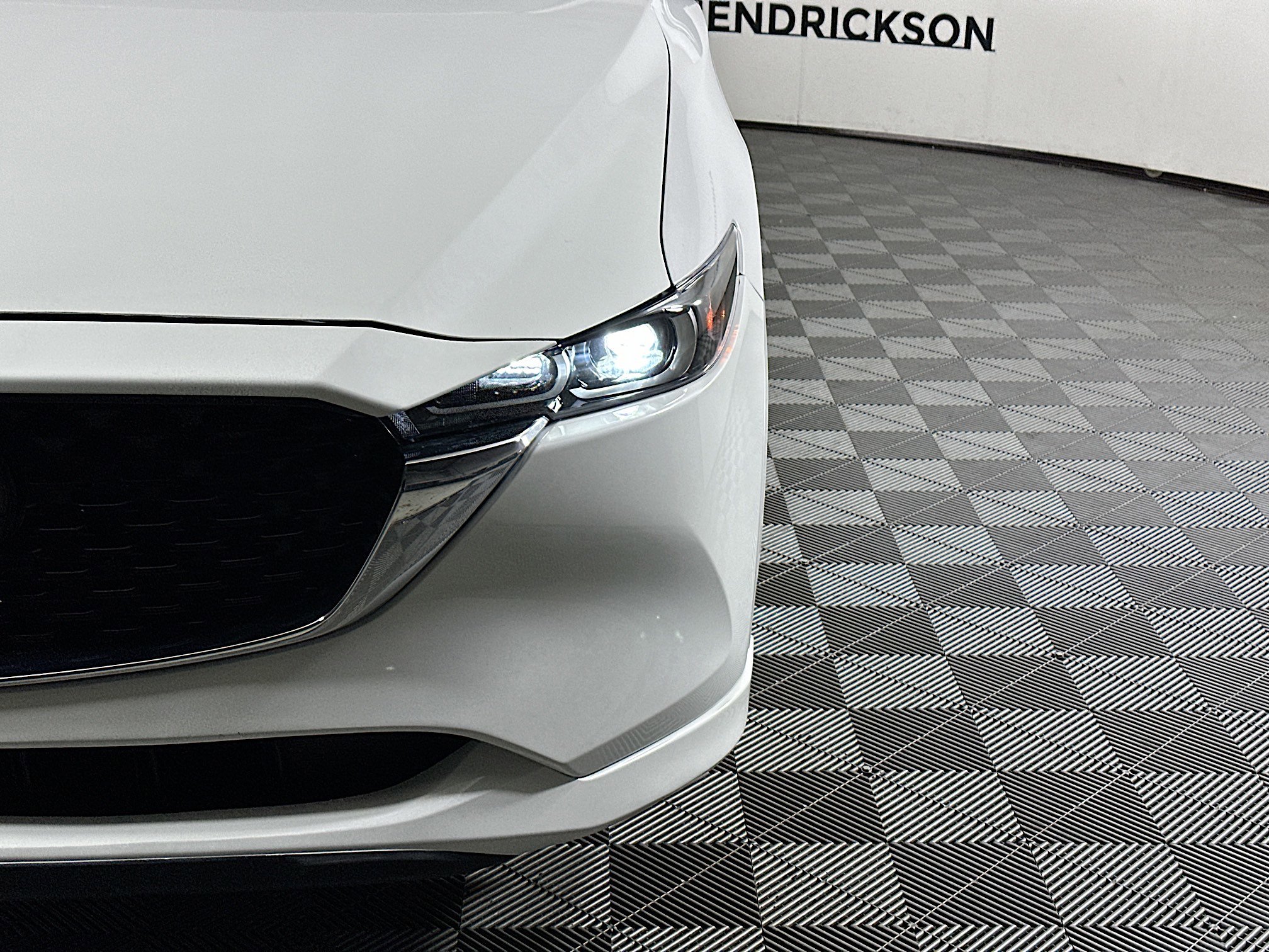 Used 2025 MAZDA CX-5 AWD 2.5 S w/ Preferred Package image 9