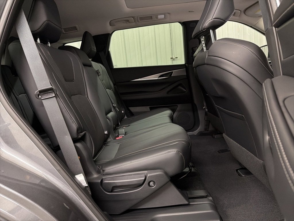 New 2026 INFINITI QX60 Pure w/ Cargo Package image 32