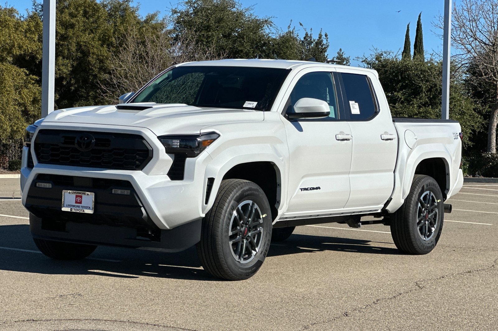 New 2026 Toyota Tacoma TRD Sport image 7
