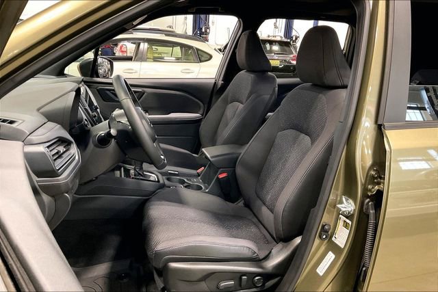 Used 2025 Subaru Forester Premium image 25