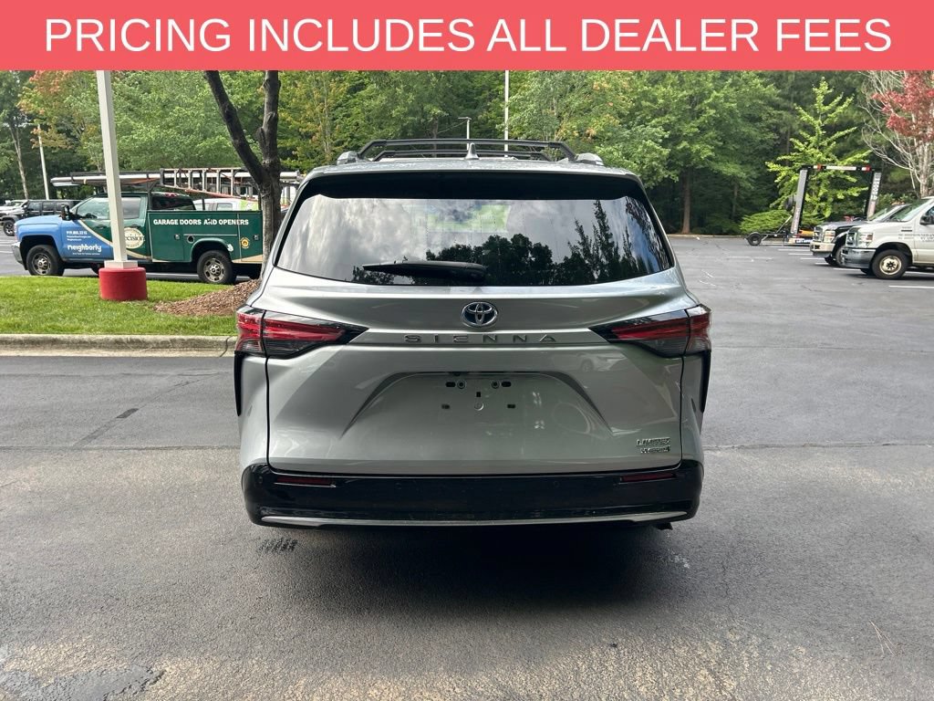 Certified 2021 Toyota Sienna Limited FWD image 7