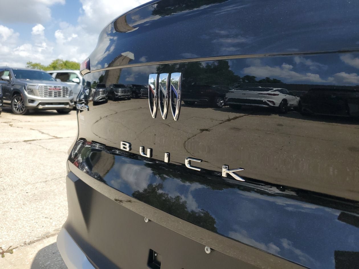 New 2026 Buick Envista Sport Touring w/ Convenience I Package FWD image 7