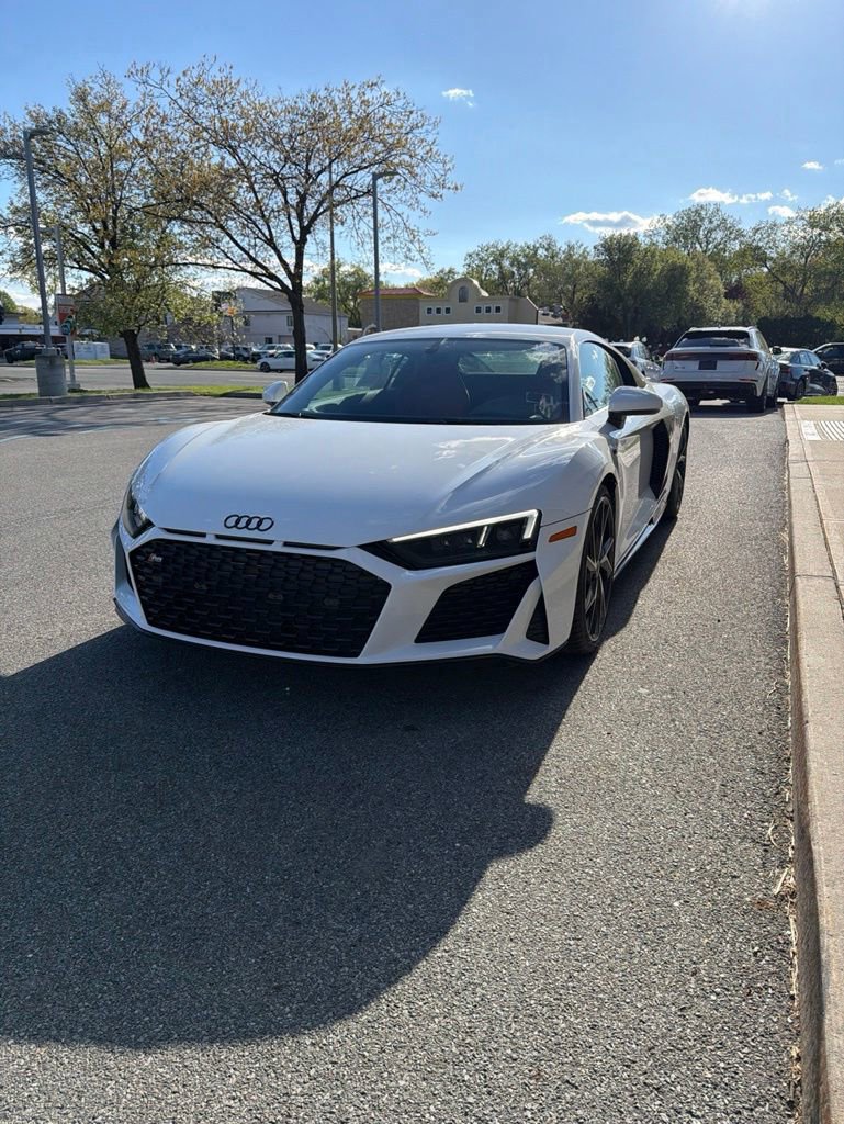 Used 2023 Audi R8 V10 performance RWD image 11