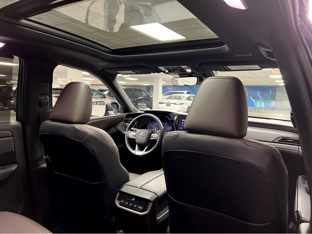 Used 2025 Lexus TX 350 AWD image 22