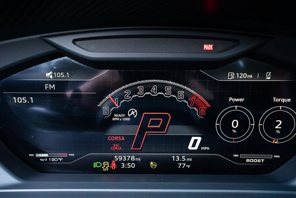 Used 2024 Lamborghini Urus Performante AWD/4WD image 43