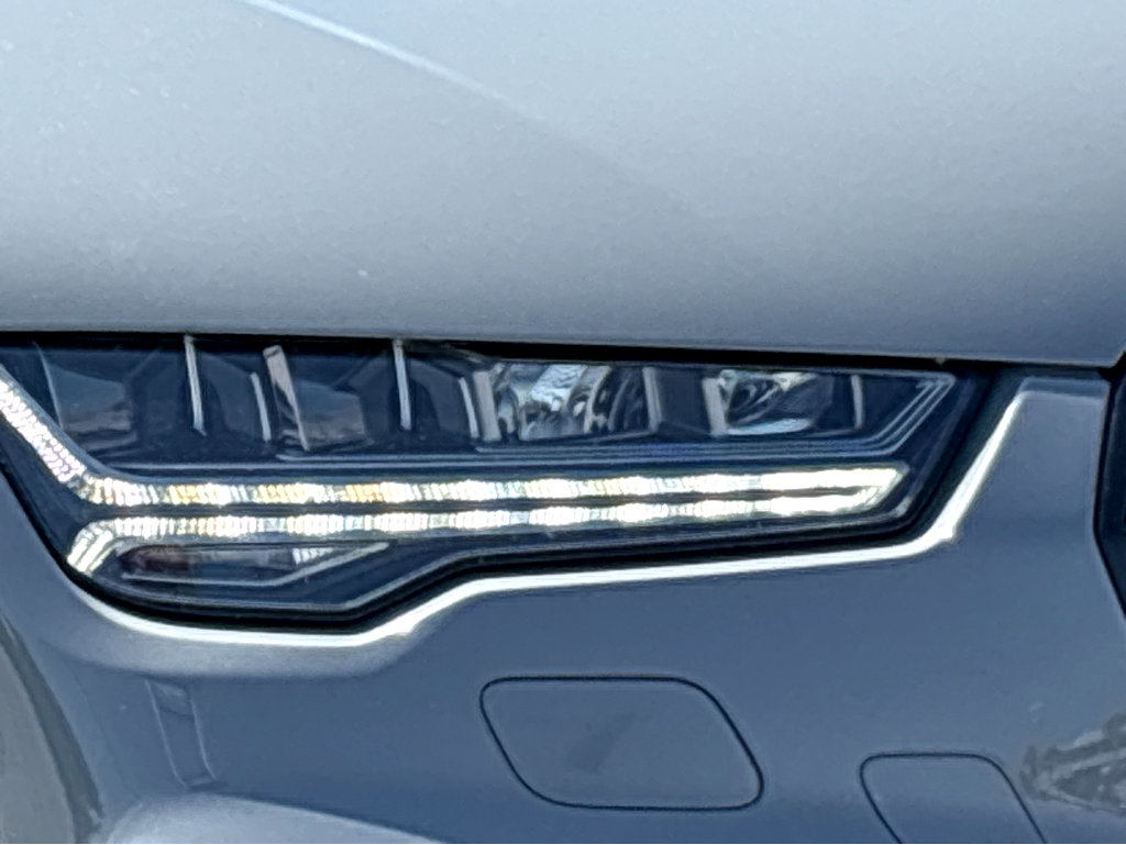 Used 2017 Audi RS 7 Prestige image 19