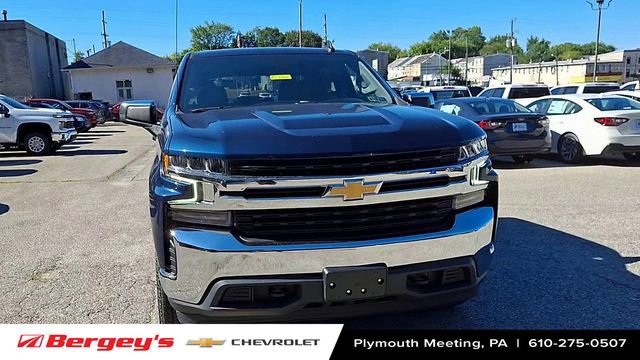 Certified 2022 Chevrolet Silverado 1500 LT image 3