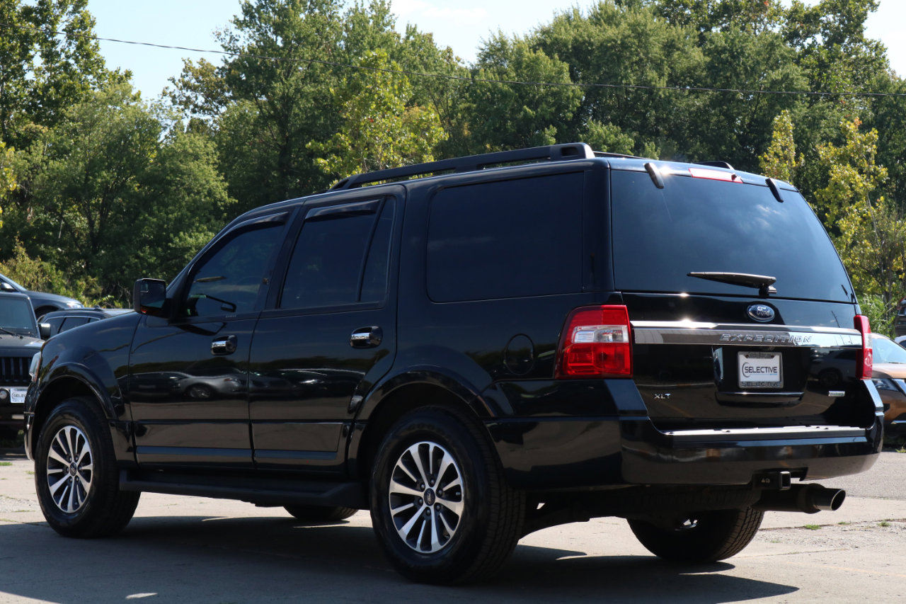 Used 2017 Ford Expedition XLT w/ Equipment Group 202A image 15