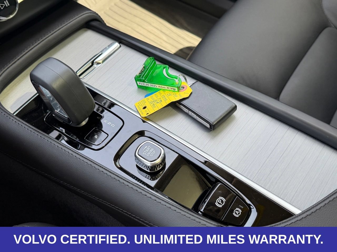 Certified 2025 Volvo XC90 B5 Core w/ Protection Package Premier AWD/4WD image 20