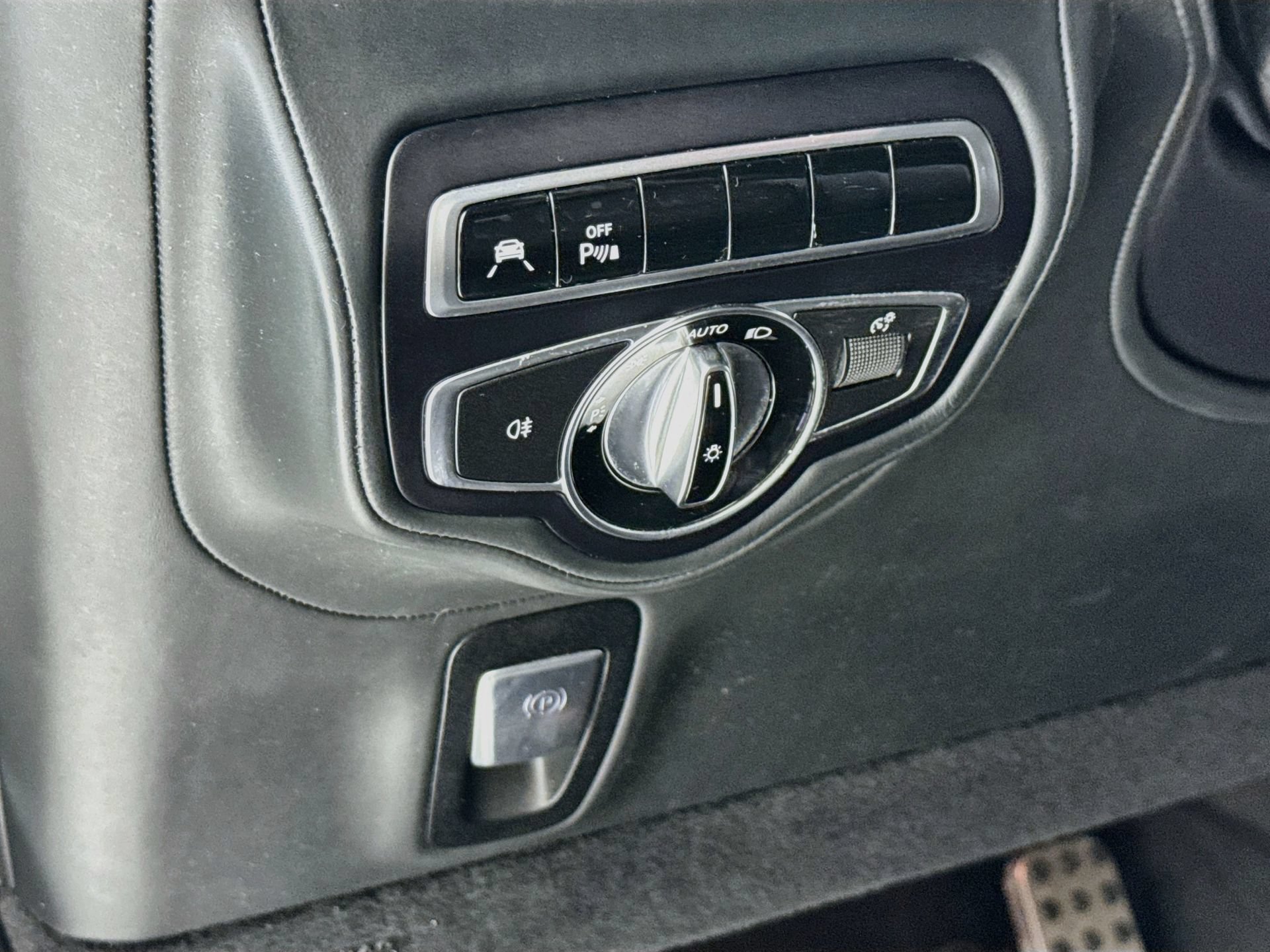 Certified 2019 Mercedes-Benz G 550 image 11