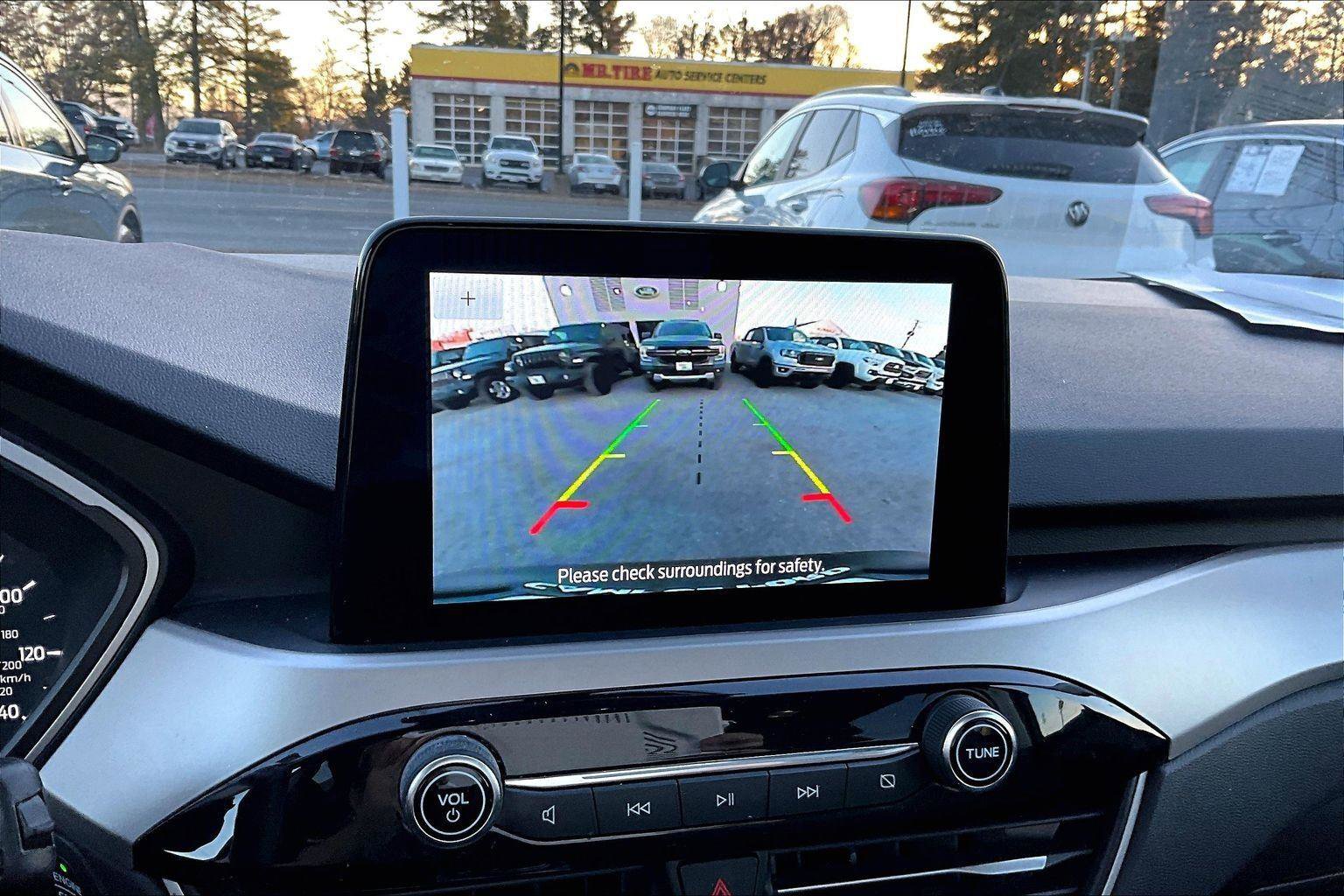 Certified 2022 Ford Escape SE w/ Convenience Package image 20