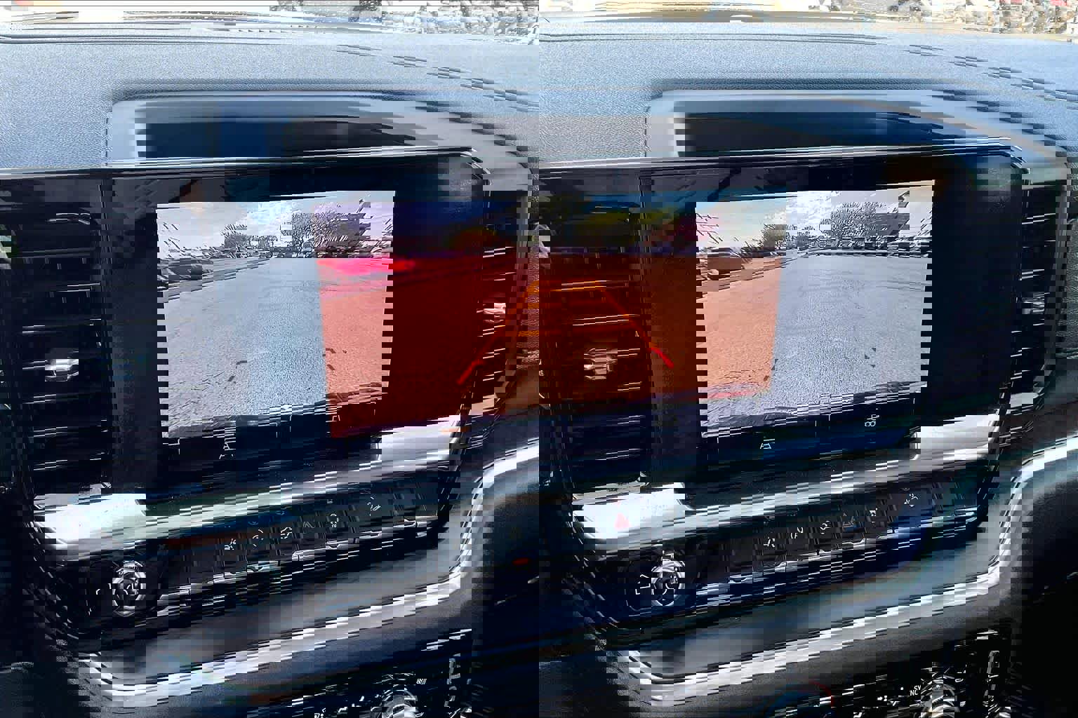 Used 2022 GMC Sierra 1500 SLT w/ SLT Convenience Package image 26