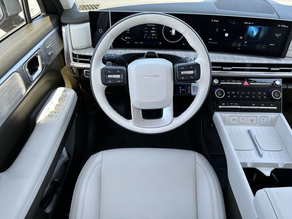 New 2025 Hyundai Santa Fe Calligraphy image 4