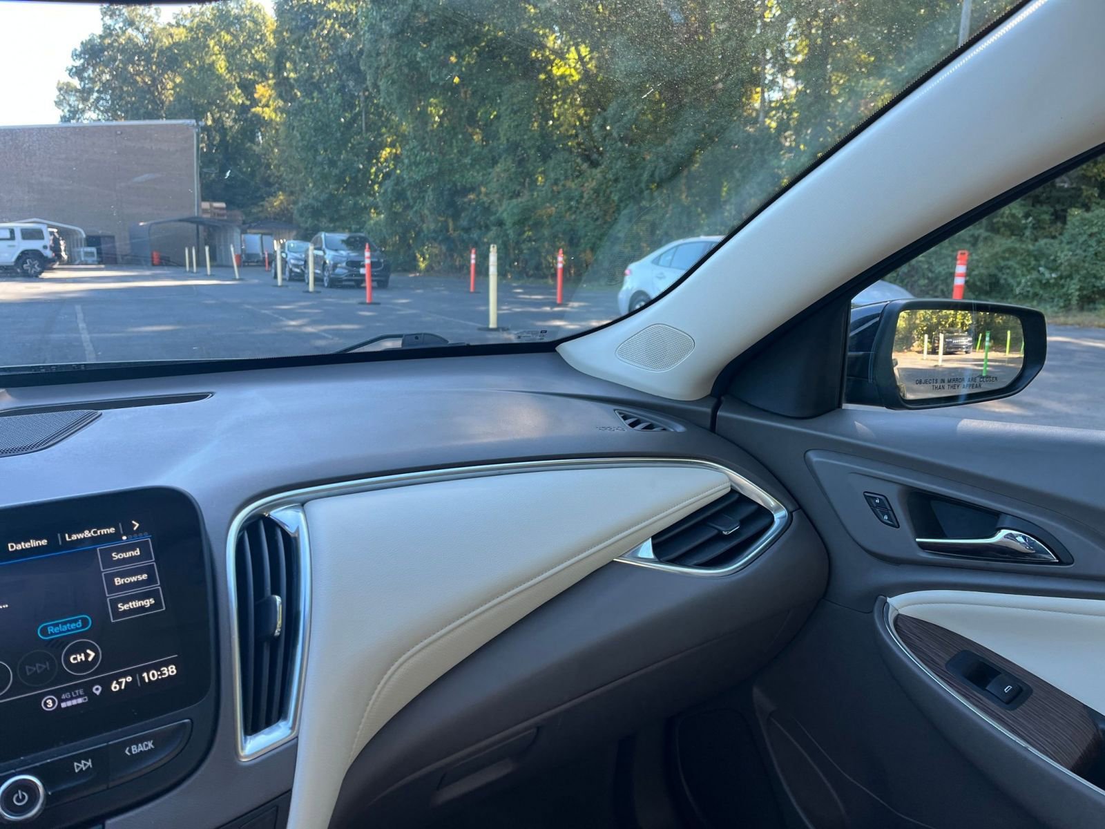 Used 2024 Chevrolet Malibu LT image 31