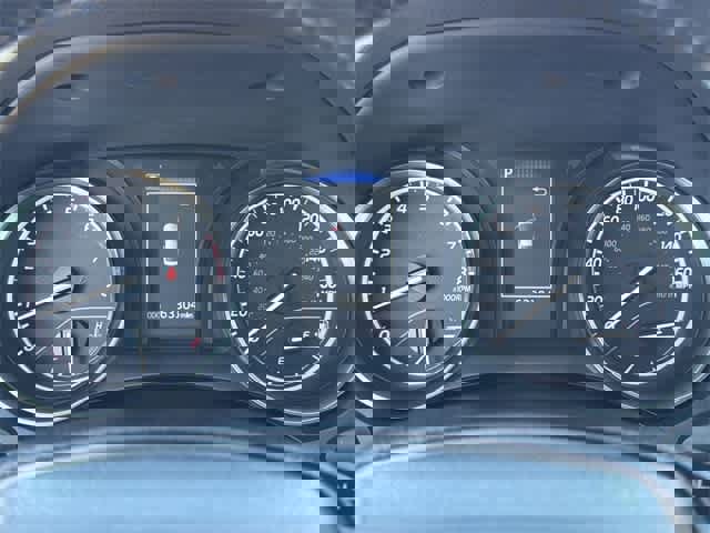 Used 2023 Toyota Camry SE image 25