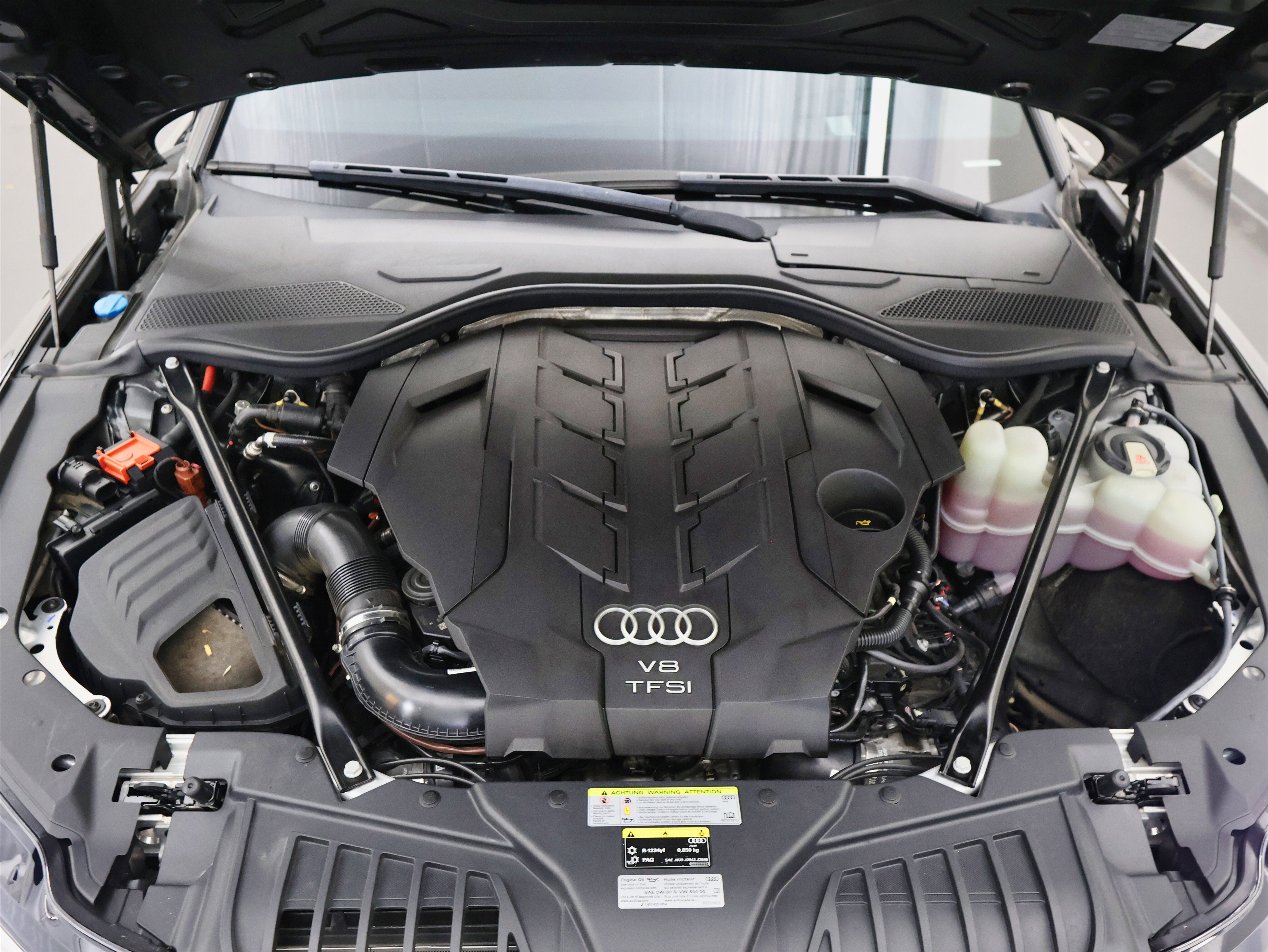 Used 2020 Audi A8 L 4.0T w/ Executive Package image 70