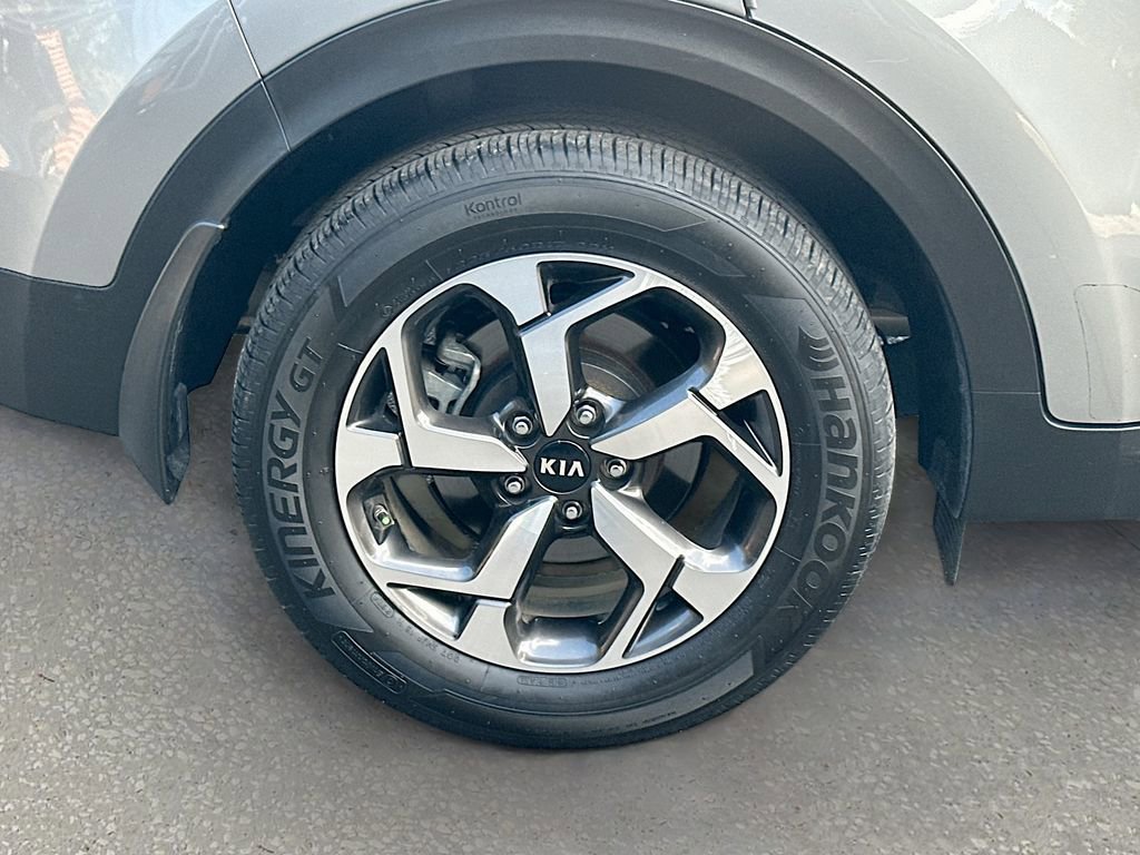 Certified 2020 Kia Sportage LX w/ LX Popular Package image 28