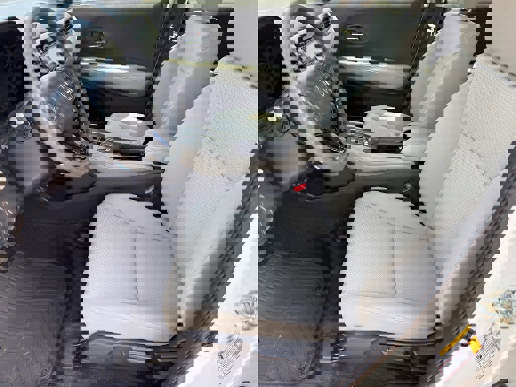 Certified 2021 Honda HR-V LX image 11