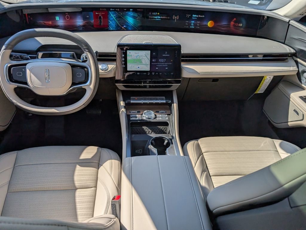 New 2025 Lincoln Nautilus Reserve image 15