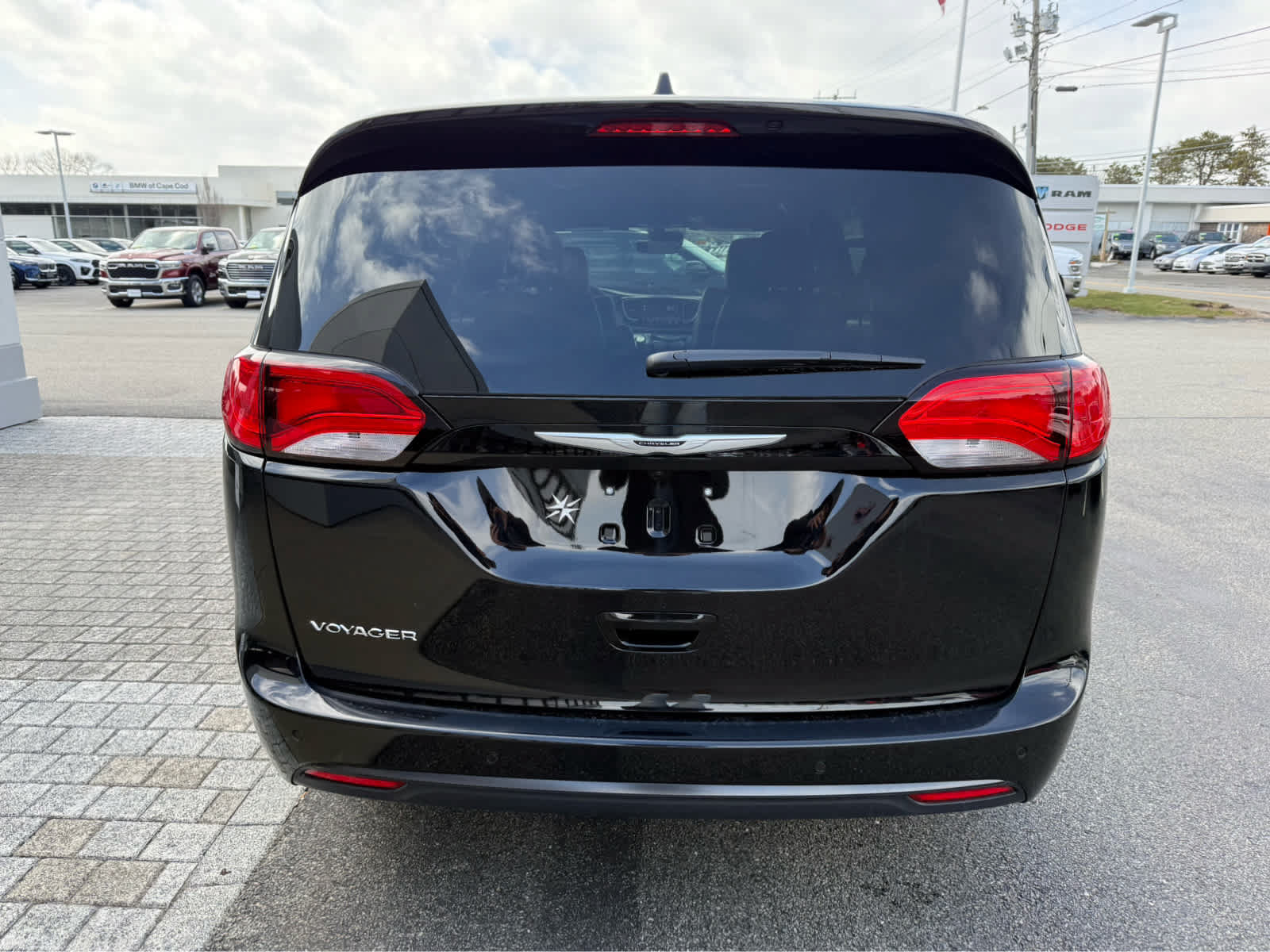 New 2026 Chrysler Voyager LX FWD image 6
