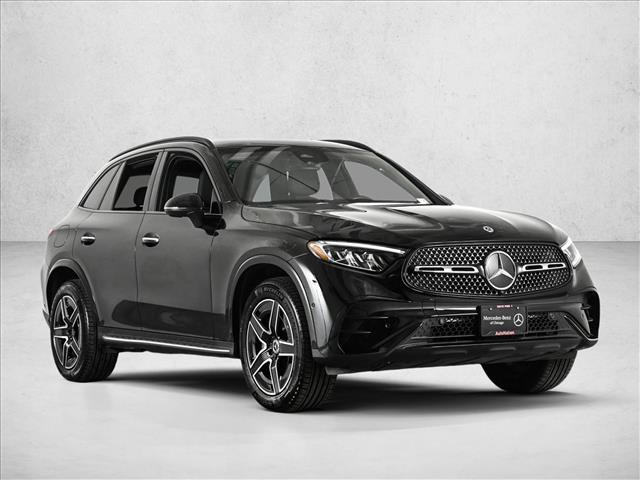Certified 2026 Mercedes-Benz GLC 300 4MATIC image 3