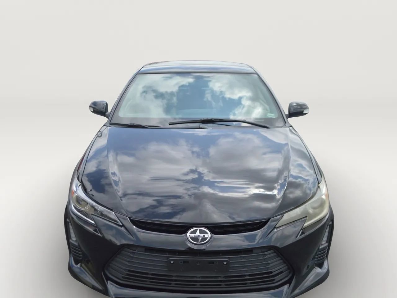 Used 2015 Scion tC image 2