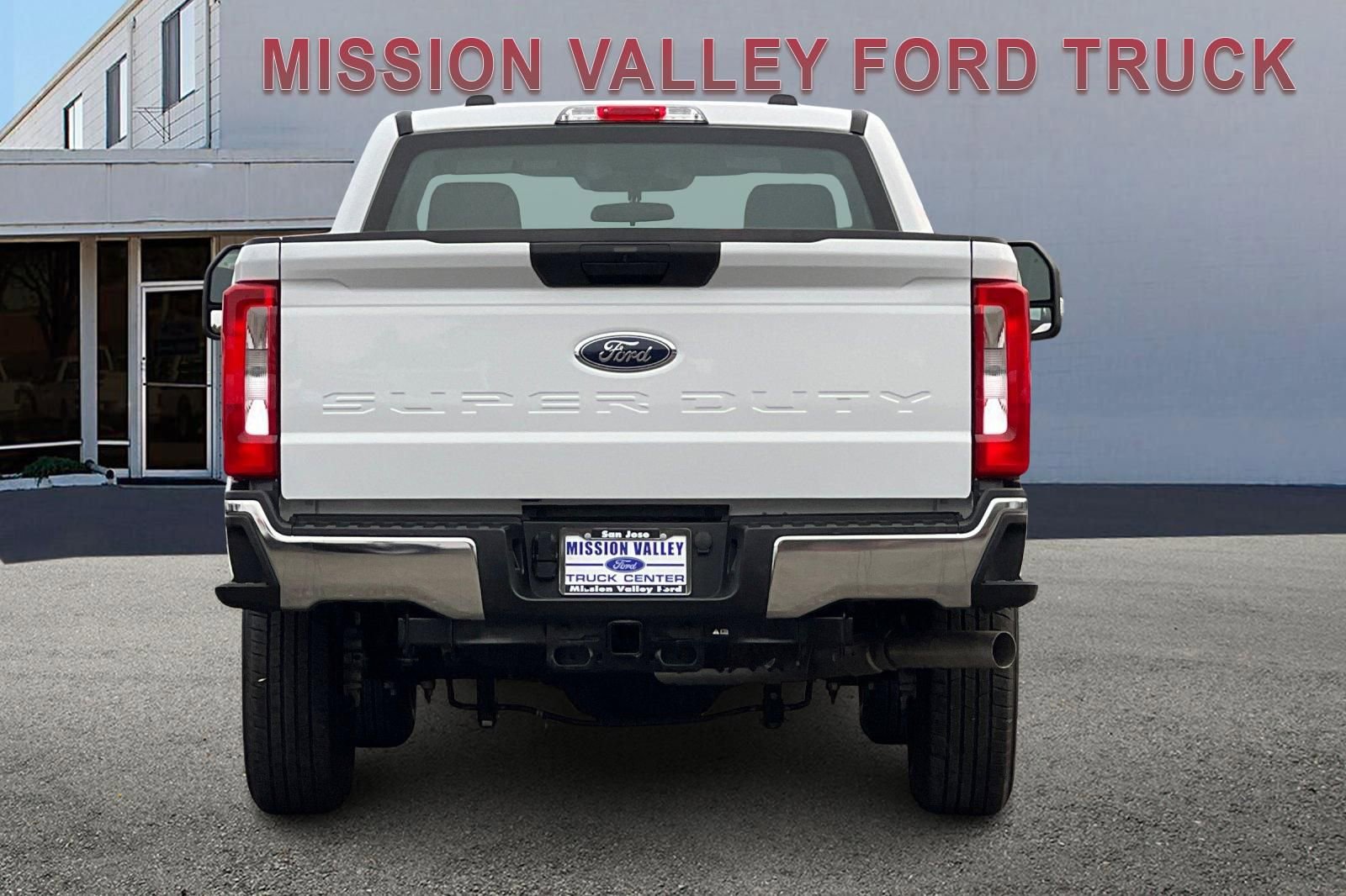 Used 2024 Ford F250 XL w/ XL Chrome Package image 5