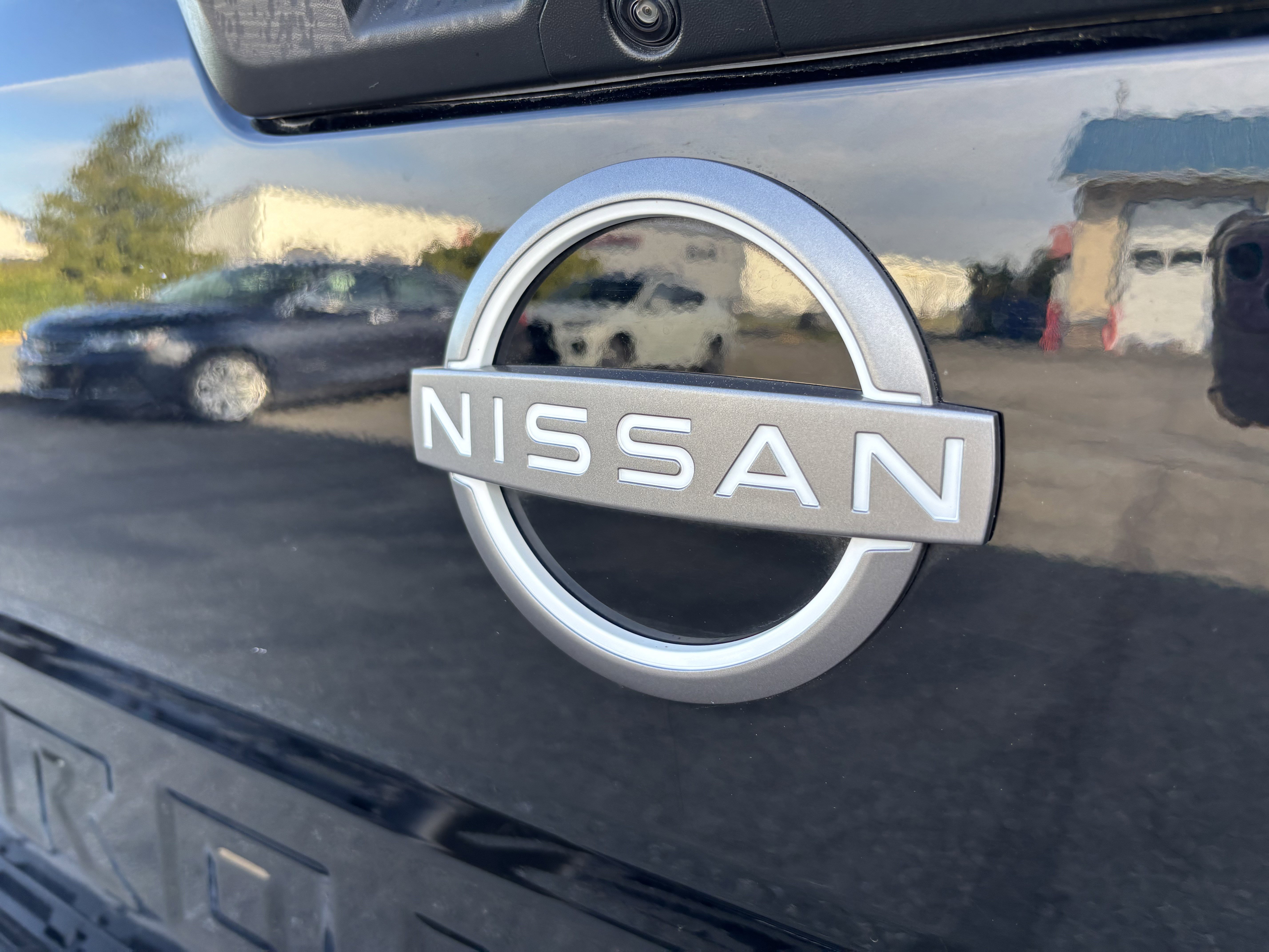 Used 2024 Nissan Frontier SV AWD/4WD image 10