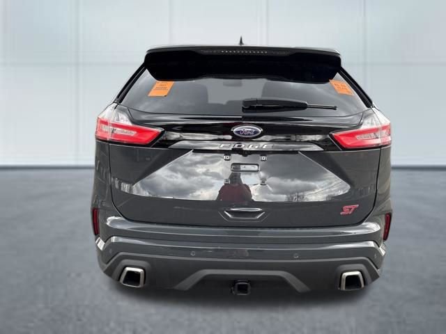 Used 2021 Ford Edge ST w/ Equipment Group 401A image 3