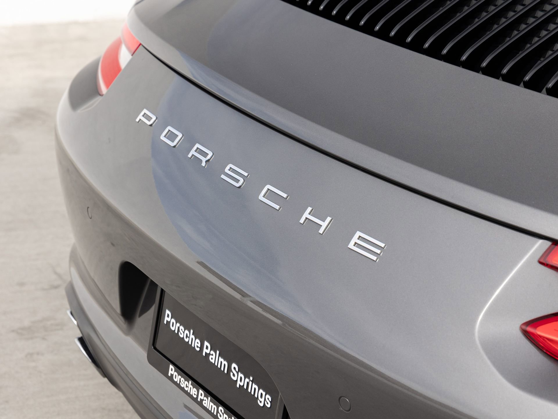 Certified 2018 Porsche 911 Carrera RWD image 12
