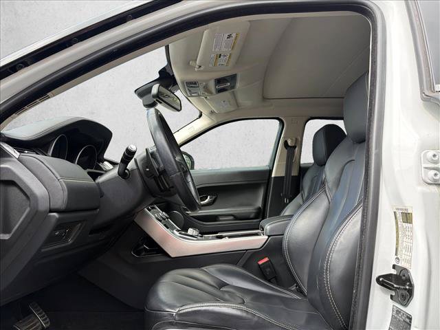 Used 2012 Land Rover Range Rover Evoque Prestige AWD/4WD image 11
