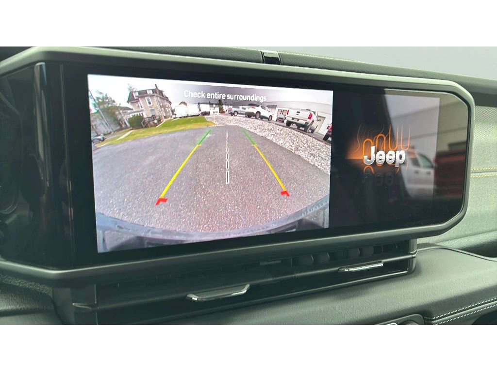 Used 2025 Jeep Wrangler Sahara w/ Safety Group image 22