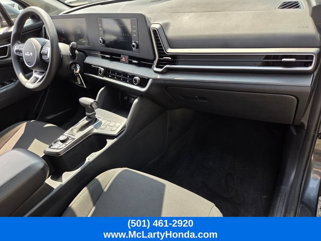 Used 2024 Kia Sportage LX FWD image 17