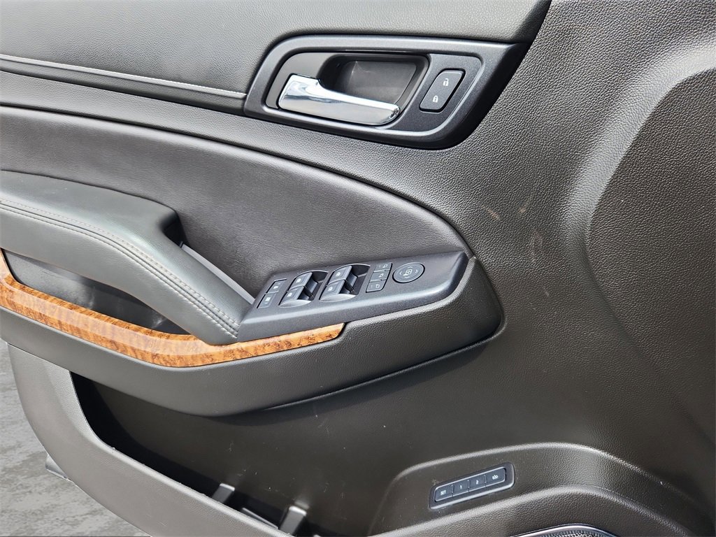 Used 2020 Chevrolet Tahoe Premier w/ Premier Plus Edition image 25