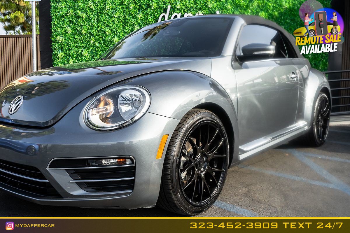 Used 2018 Volkswagen Beetle 2.0T S FWD image 4