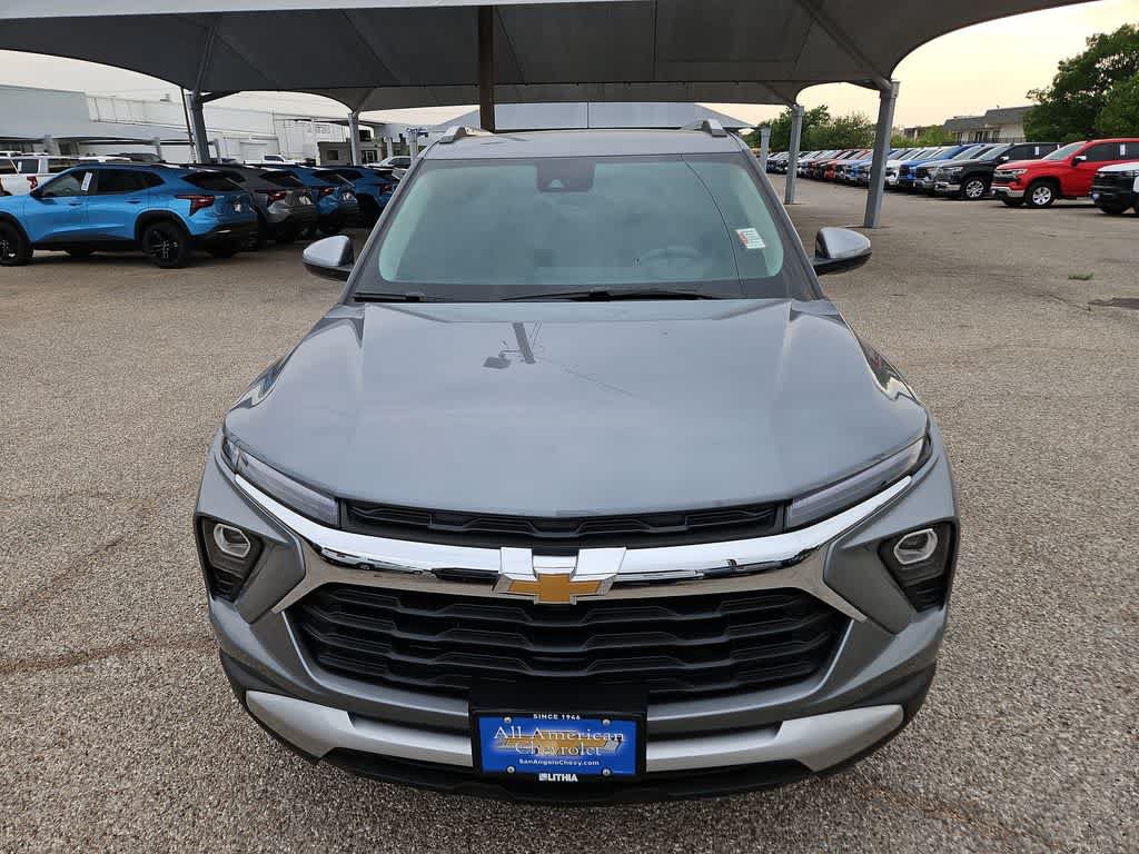 Used 2025 Chevrolet TrailBlazer LT FWD image 14