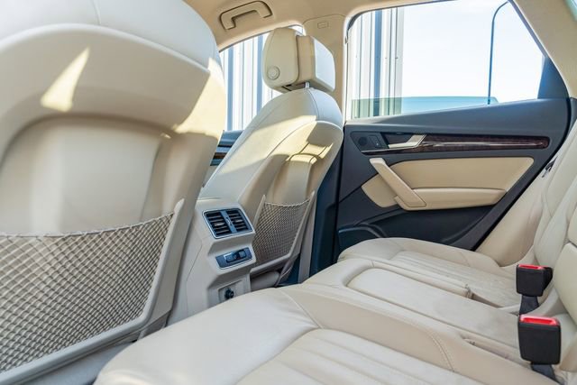 Used 2018 Audi Q5 2.0T Premium image 37