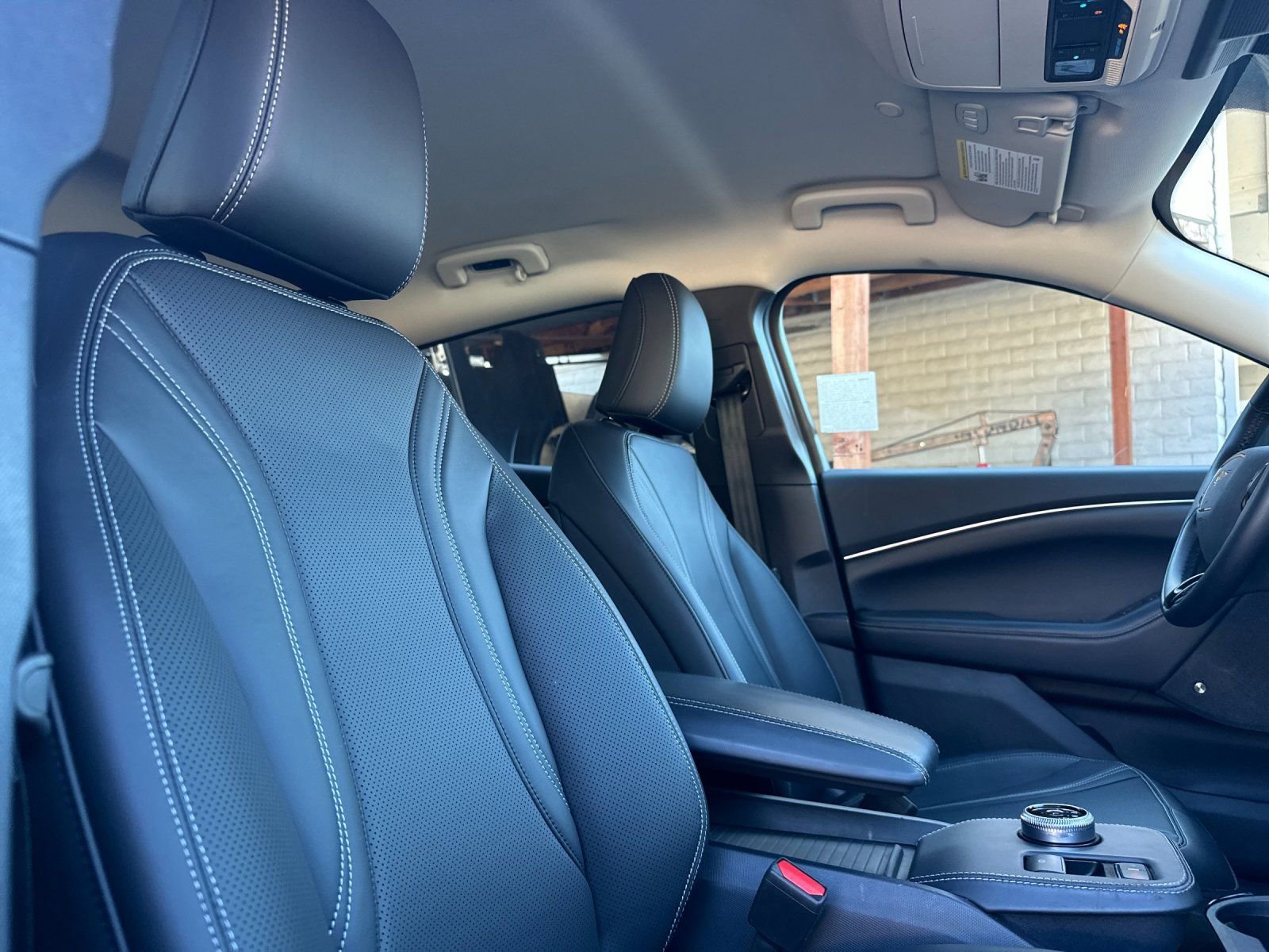 Used 2024 Ford Mustang Mach-E Premium image 19