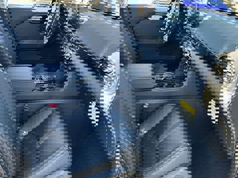 New 2025 Honda Pilot EX-L image 8