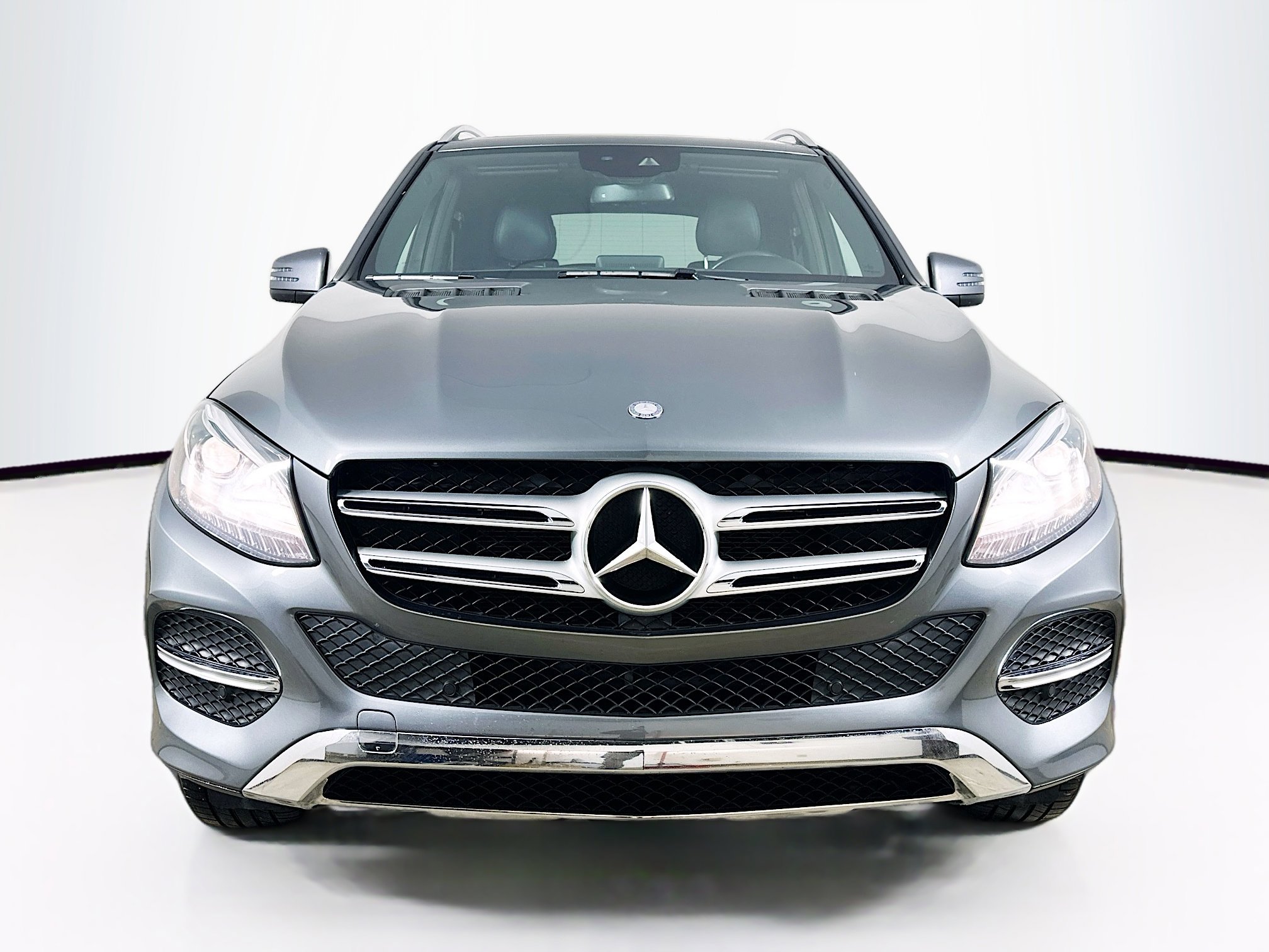 Certified 2017 Mercedes-Benz GLE 350 4MATIC image 2