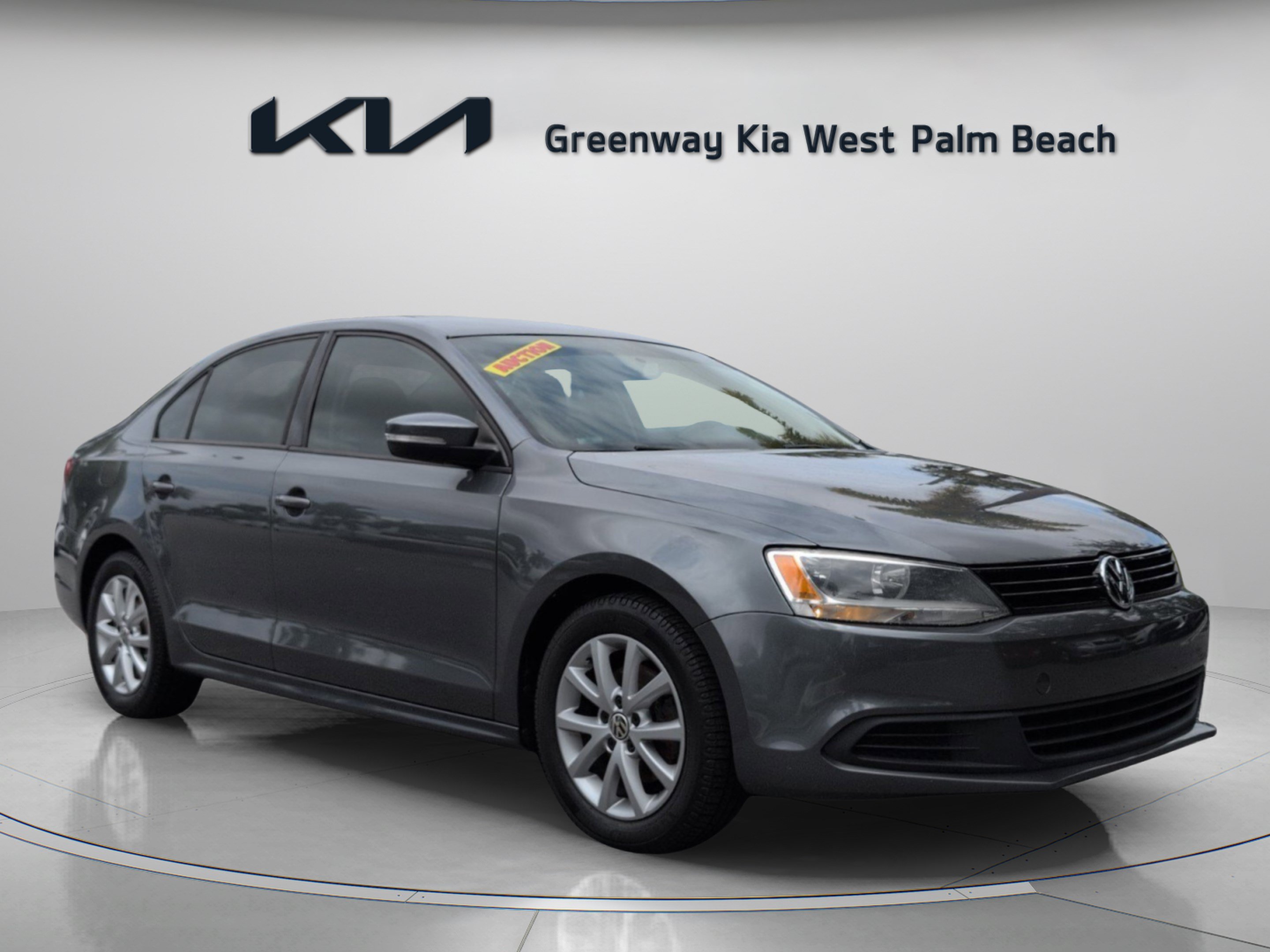 Used 2012 Volkswagen Jetta SE FWD image 1