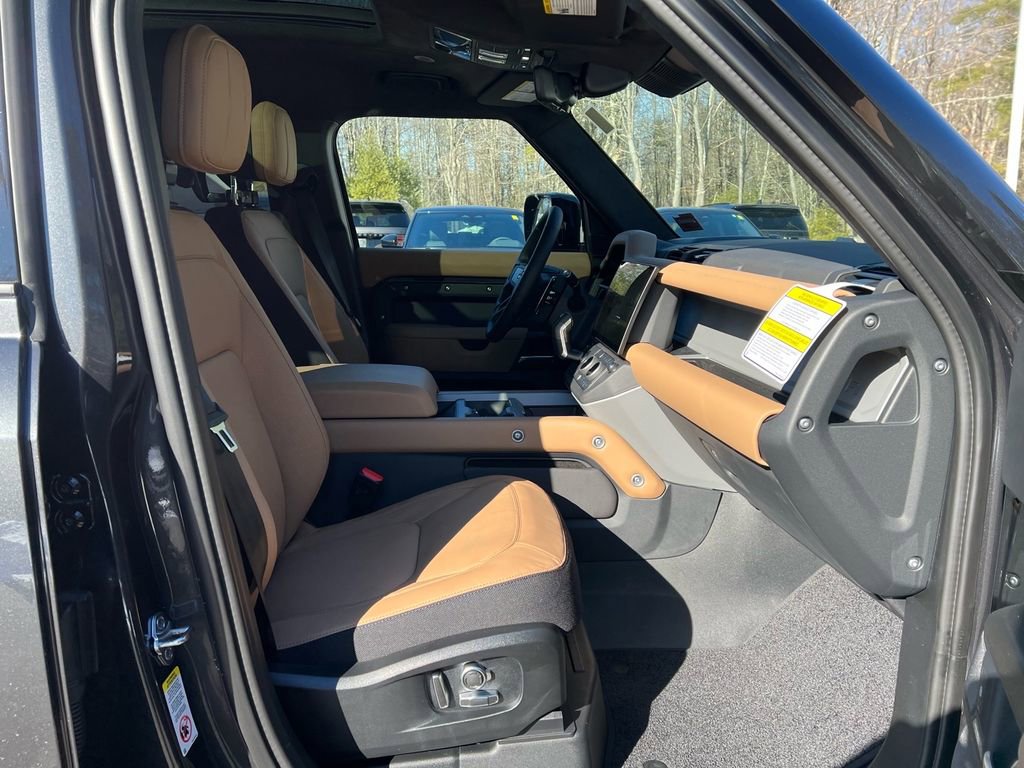 New 2026 Land Rover Defender 130 V8 image 26
