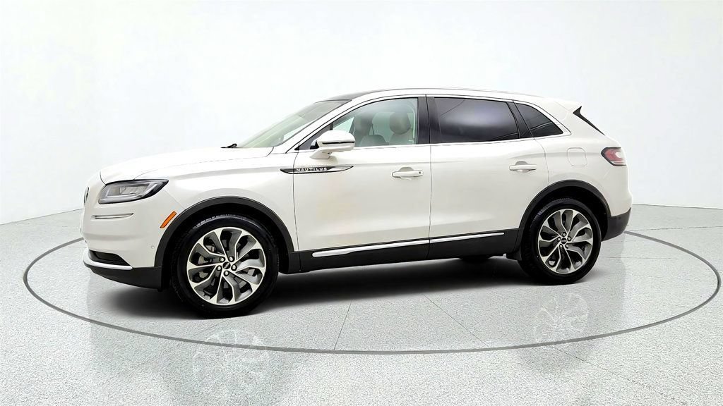 Used 2021 Lincoln Nautilus Reserve w/ Equipment Group 201A AWD/4WD image 8
