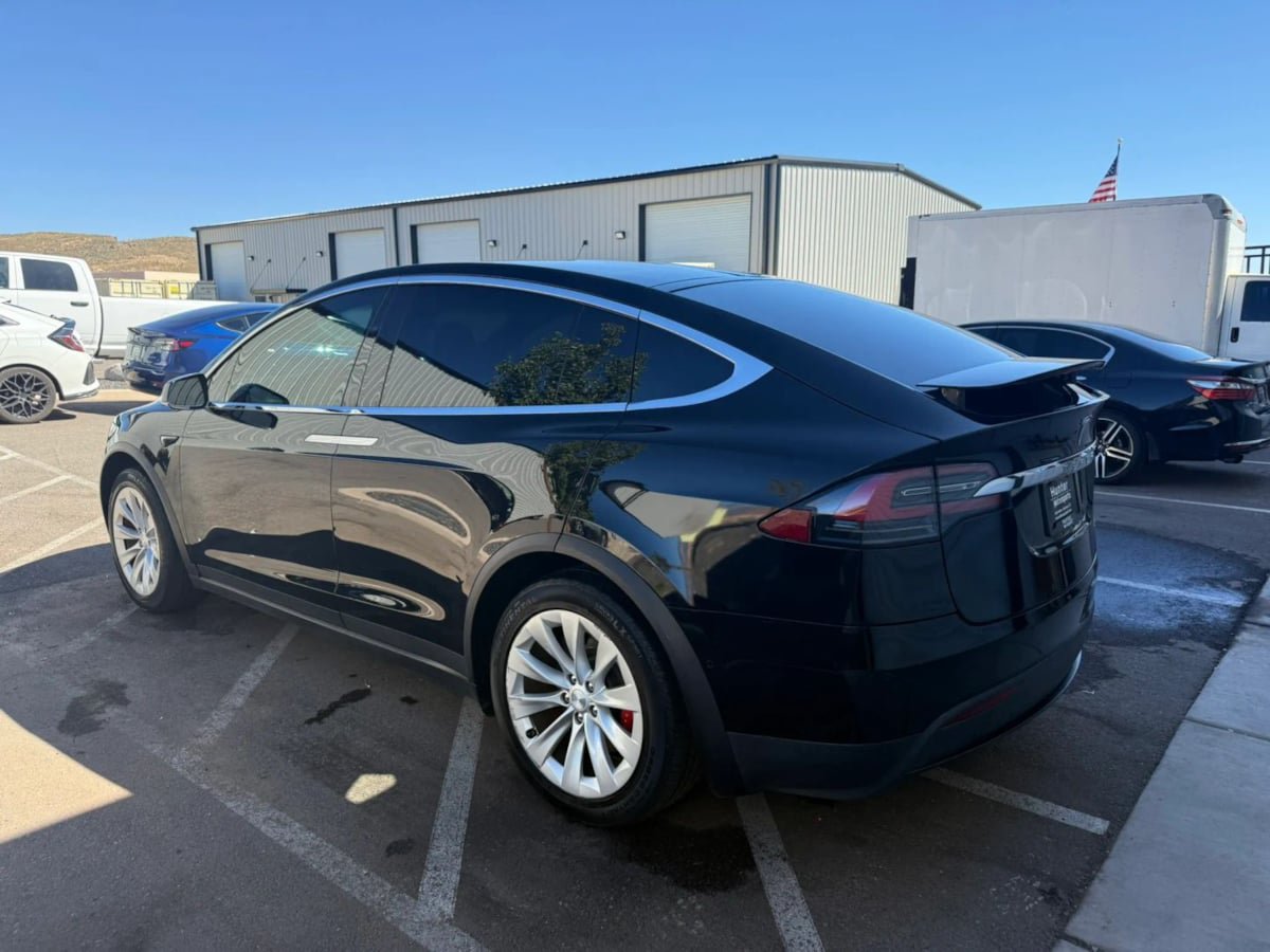 Used 2019 Tesla Model X Performance AWD/4WD image 5