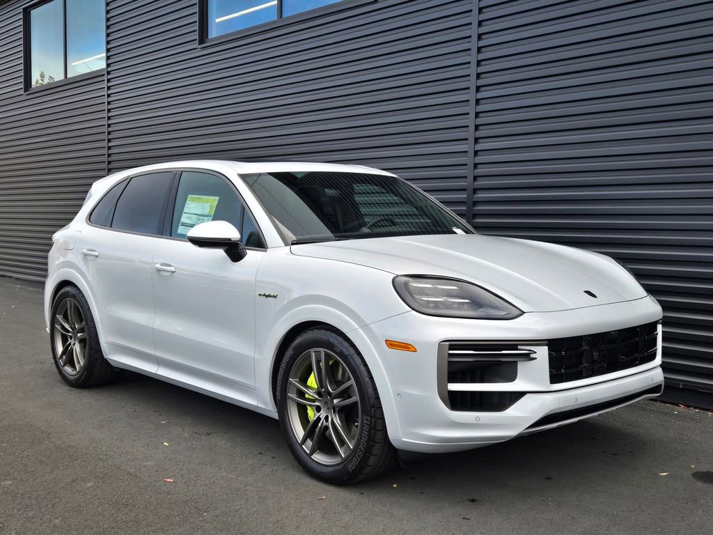 New 2026 Porsche Cayenne Turbo image 9